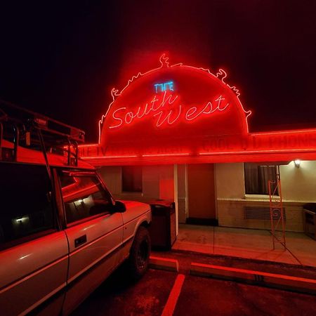 South West Motel Grants Buitenkant foto
