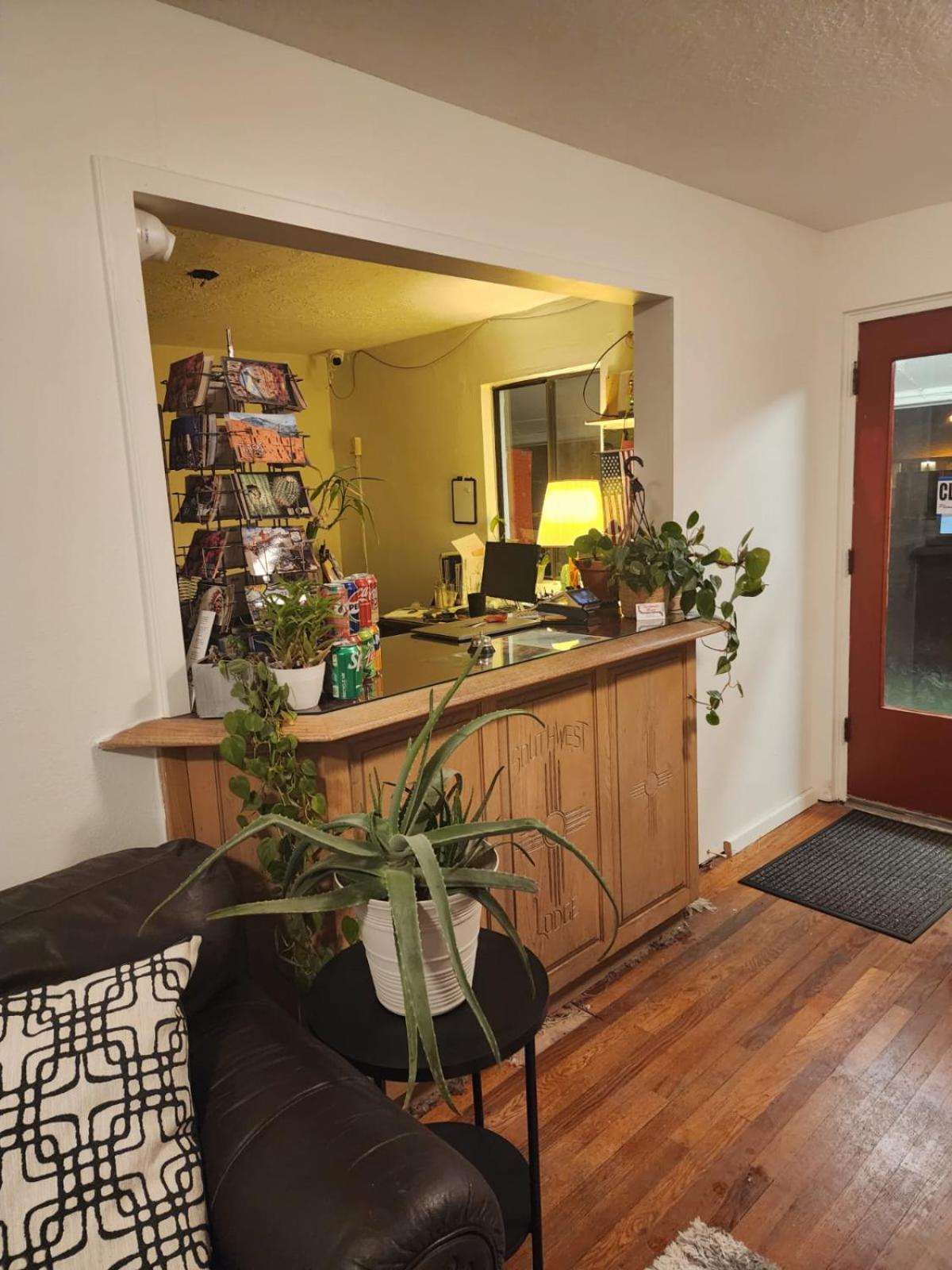 South West Motel Grants Buitenkant foto